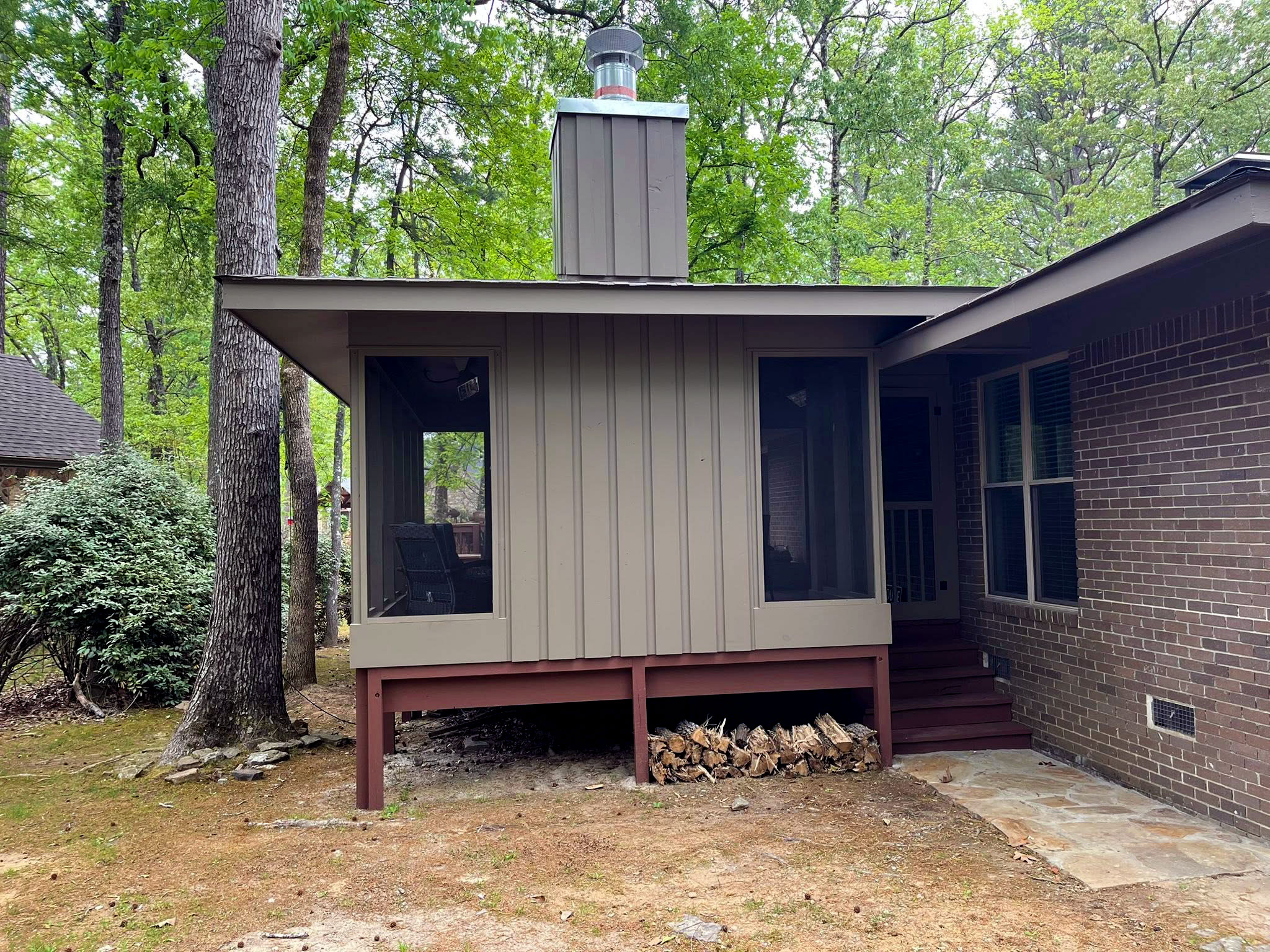 Deck and porch project by Mayfield Construction, Heber Springs AR