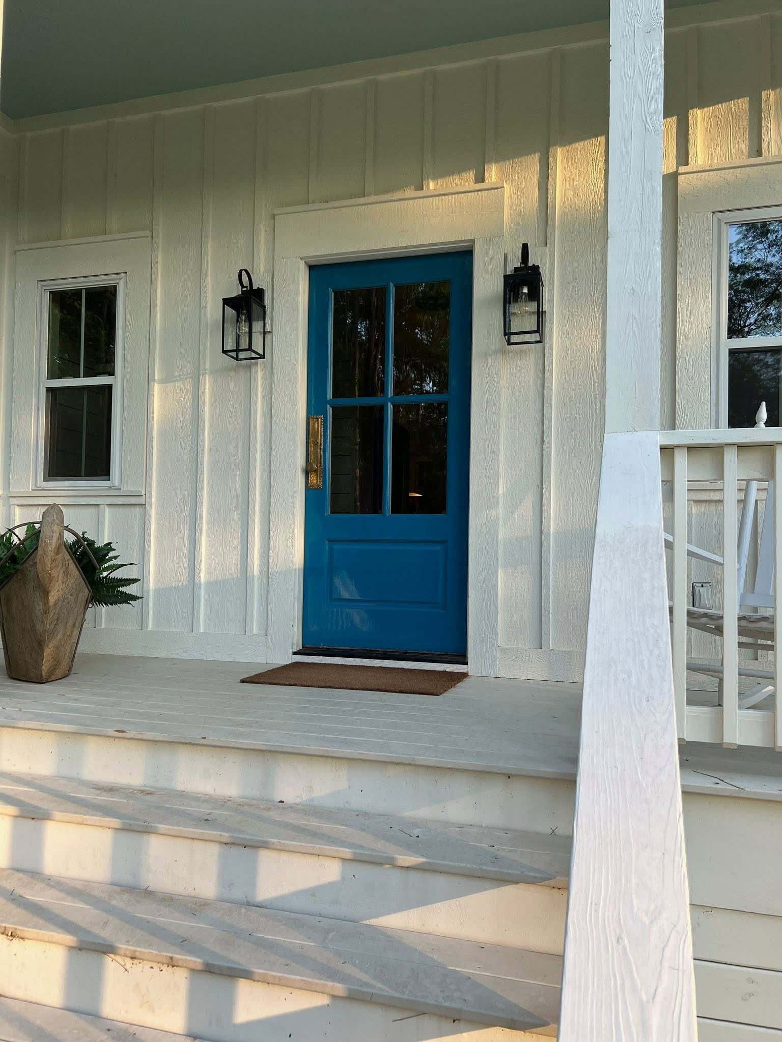 Custom new home by Mayfield Construction, Greers Ferry Lake area AR
