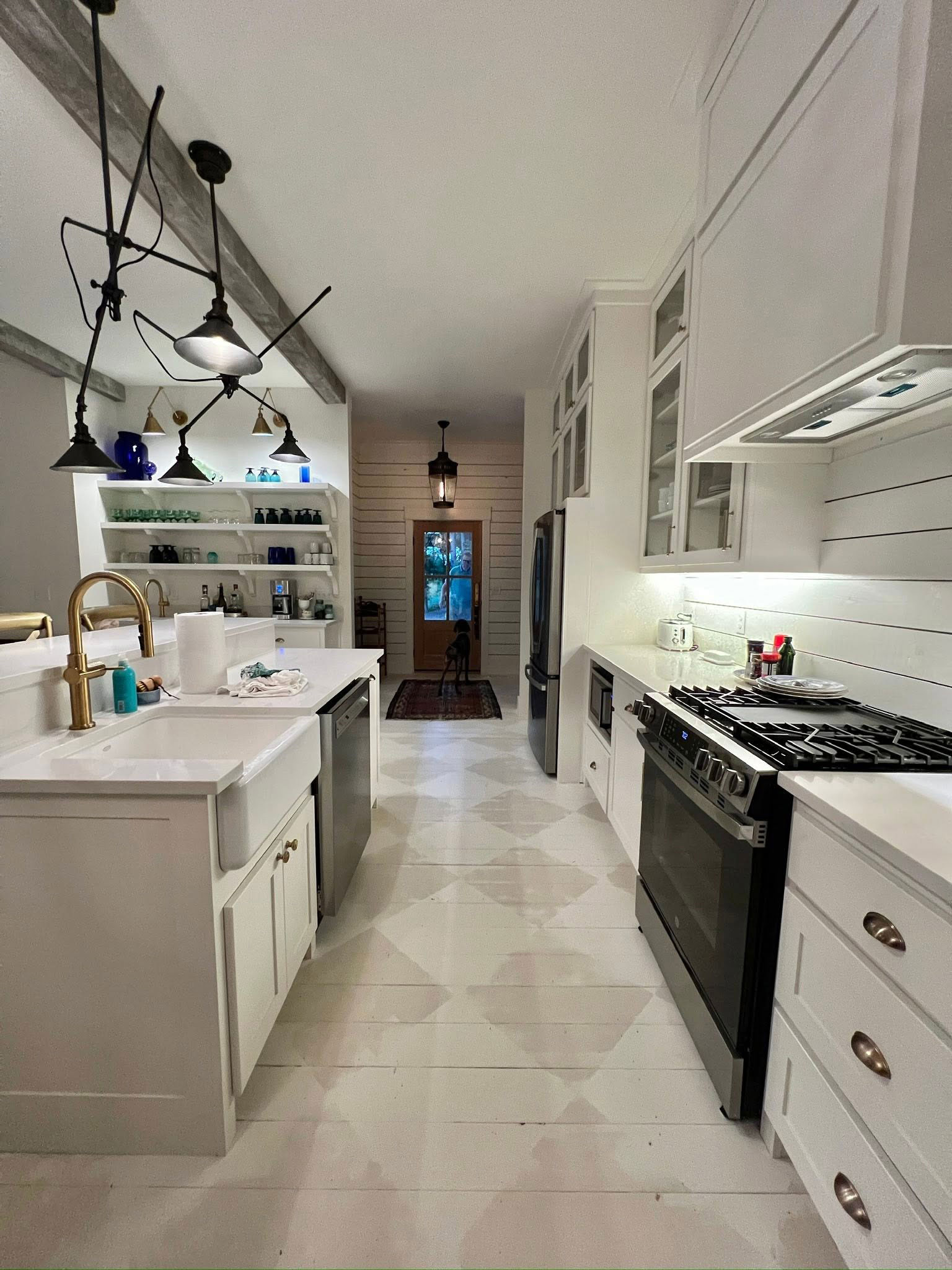 Custom new home by Mayfield Construction, Greers Ferry Lake area AR